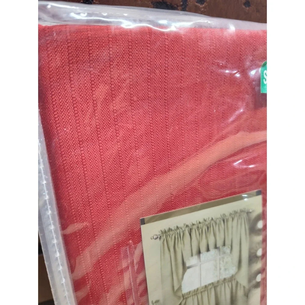 Swag curtain red Ribcord Lorraine Home Fashions NEW 54 X 38 inch
